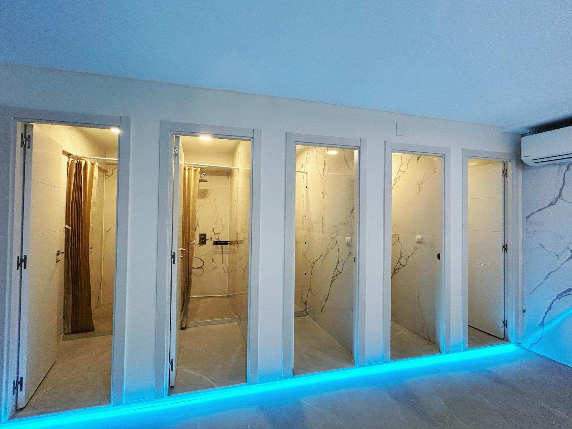 Unplan Hostel Madrid Ngoại thất bức ảnh